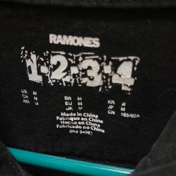 Ramones Distressed 1-2-3-4 Demin Jacket RARE - Picture 3 of 3